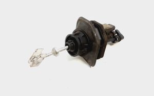 Volvo V50 Clutch master cylinder 31325416