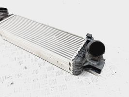 Mini Cooper Countryman F60 Chłodnica powietrza doładowującego / Intercooler 8645765