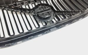 Volvo XC60 Grille calandre supérieure de pare-chocs avant 31425532