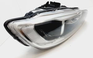 Volvo V60 Lampa przednia 31420109