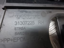 Volvo V40 Rivestimento montante (B) (superiore) 31102350