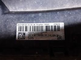 Audi A4 S4 B9 Bamperis 8W9807511J