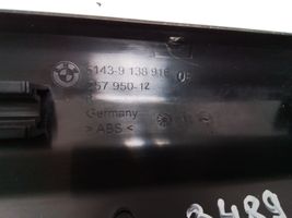 BMW 5 GT F07 (A) Revêtement de pilier 9138916