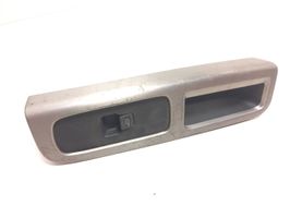 Volvo V50 Front door window switch trim 8679666