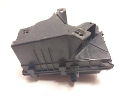 Volvo S80 Air filter box 8624782