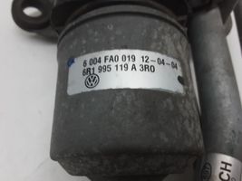 Volkswagen PASSAT B7 USA Etupyyhkimen vivusto ja moottori 6R1955119A