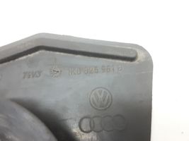 Volkswagen Touran I Kita dugno detalė 1K0825961B