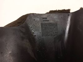 Volvo S60 Front underbody cover/under tray 8667031