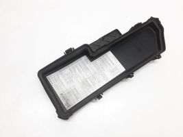 Volvo S60 Fuse box cover 9494211