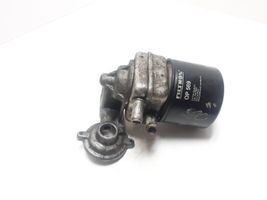 Volvo S70  V70  V70 XC Support de filtre à huile 074114417E