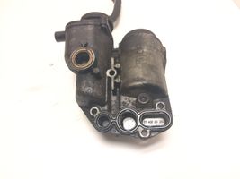 Volvo V70 Supporto di montaggio del filtro dell’olio 08642839