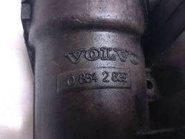 Volvo XC90 Mocowanie / uchwyt filtra oleju 08642839
