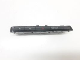 Volkswagen PASSAT B8 Interruttore luci di emergenza 3G1853770A