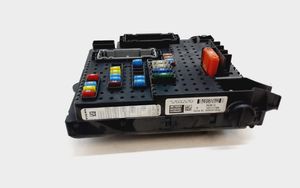 Volvo XC70 Fuse module 8676391