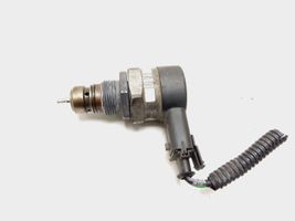 Volvo XC90 Fuel pressure regulator 30777576