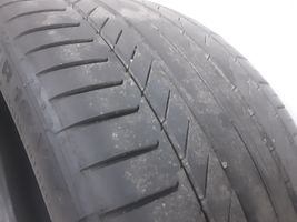 Mercedes-Benz C AMG W205 R19 summer tire 25535R19