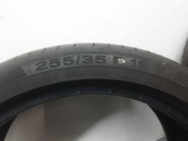 Mercedes-Benz C AMG W205 R19 summer tire 25535R19