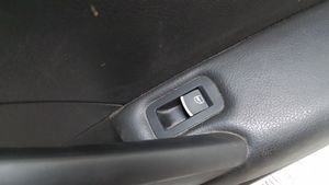 Volkswagen PASSAT B7 USA Takaoven verhoilu 561867212