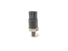 Volvo S60 Fuel pressure sensor 0281002527