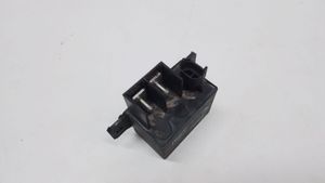 BMW 7 F01 F02 F03 F04 Coolant fan relay 7661503