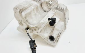 Volvo V70 Windshield washer fluid reservoir/tank 30655661