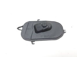 Volvo S60 Headlight/headlamp dust cover 89502328