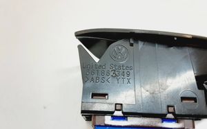 Volkswagen PASSAT B7 USA Interruptor para abrir la puerta trasera 561863349