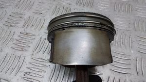 Volvo XC70 Piston avec bielle 