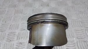 Volvo XC70 Piston avec bielle 