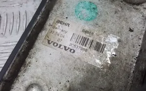 Volvo V50 Radiateur d'huile moteur 30637966