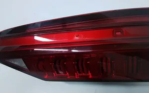 Audi A6 S6 C8 4K Lampy tylnej klapy bagażnika 4K5945094