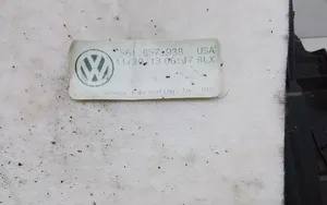 Volkswagen PASSAT B7 USA Hansikaslokerosarja 561857938