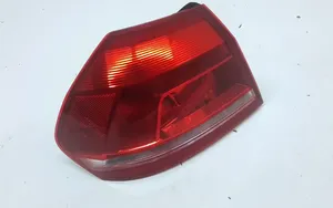 Volkswagen PASSAT B7 USA Lampa tylna 561945095H