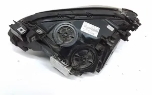 BMW 7 F01 F02 F03 F04 Lampa przednia 7182154