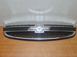 Chevrolet Epica Grille calandre supérieure de pare-chocs avant 96633843