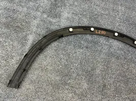 Suzuki Vitara (LY) Rivestimento parafango (modanatura) 77211-54P0