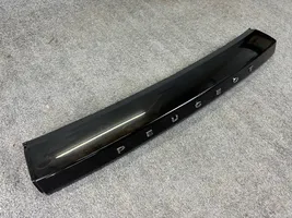 Peugeot 2008 II Tailgate trim 98338259