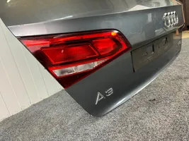 Audi A3 S3 8V Couvercle de coffre 8V4827025D