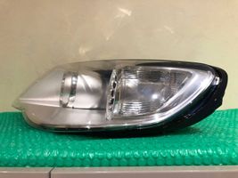 Volkswagen Touareg II Set di fari/fanali 7L6941031