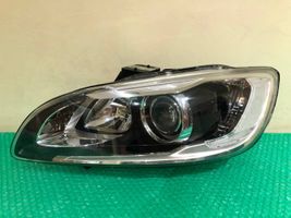 Volvo V60 Lampy przednie / Komplet 31420108