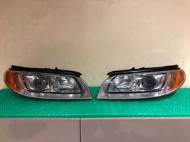 Volvo XC70 Lot de 2 lampes frontales / phare 31383540