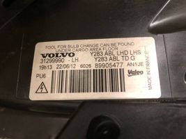 Volvo V60 Lampy przednie / Komplet 31299990