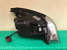 Volvo S60 Lampy przednie / Komplet 31299990