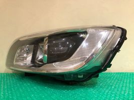 Volvo S60 Headlights/headlamps set 31420109