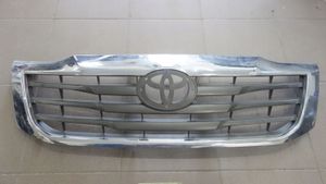 Toyota Hilux (AN10, AN20, AN30) Front bumper upper radiator grill 531110K480