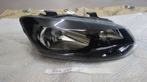 Volkswagen Polo V 6R Lampa przednia 6R1941016E