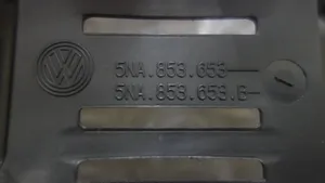 Volkswagen Tiguan Maskownica / Grill / Atrapa górna chłodnicy 5NA853653B