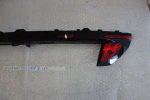 Hyundai Tucson IV NX4 Lampa tylna 92403N7020