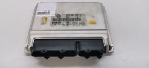 Volkswagen PASSAT B5 Sterownik / Moduł ECU 8D0907558S