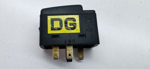 Opel Astra G Headlight level height control switch 90270514